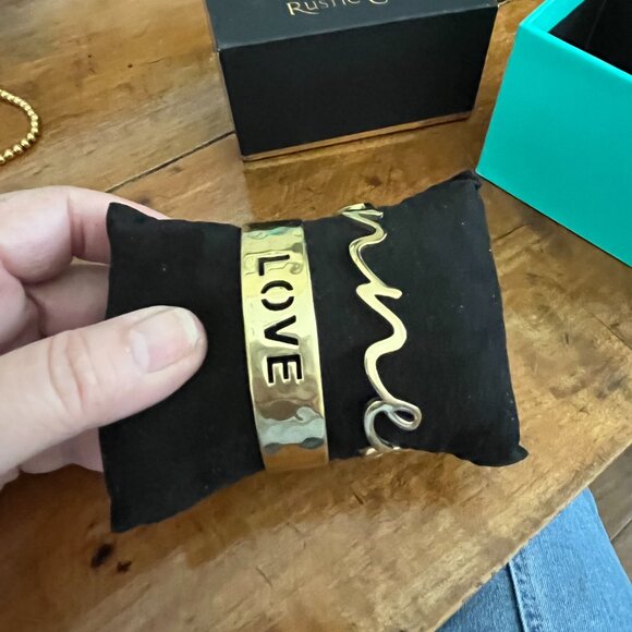 Rustic Cuff Set of Two Inspire Love and Connect Bracelet Set in Box - Picture 5 of 7